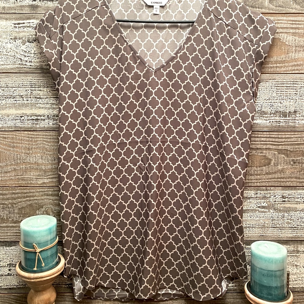 Express women’s dress top size: Medium